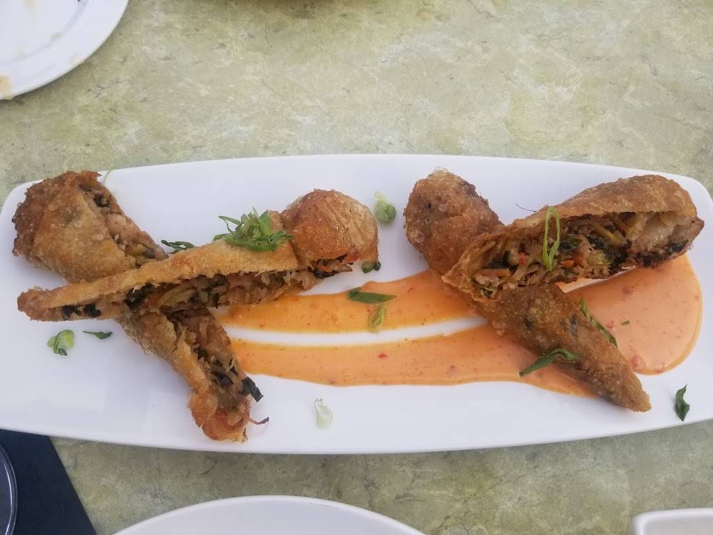 Kyra Restaurant & Wine Bar | restaurant | 5000 E Market St #14, Warren, OH 44484, USA | 3308561966 OR +1 330-856-1966