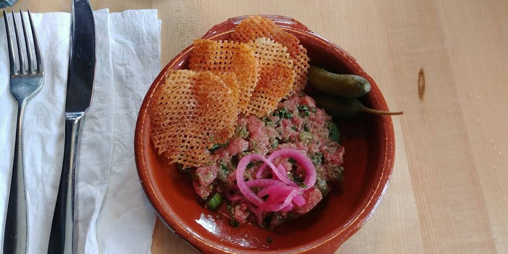 L’Impérial | restaurant | 320 Boulevard Leclerc O #28, Granby, QC J2G 1V3, Canada | 4509941922 OR +1 450-994-1922