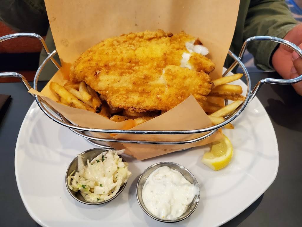 110 Grill - Wrentham | restaurant | 25 Ledgeview Way, Wrentham, MA 02093, USA | 7748475532 OR +1 774-847-5532