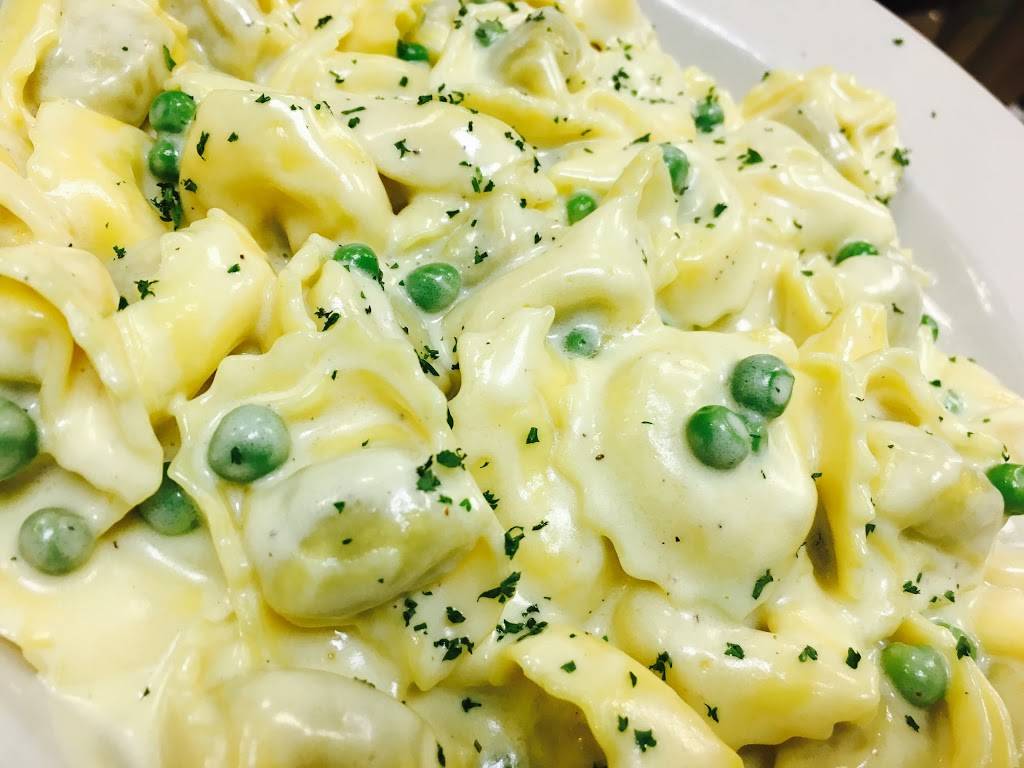 Massas Bridgeton | restaurant | 4120 N Lindbergh Blvd, Hazelwood, MO 63044, USA | 3147393894 OR +1 314-739-3894