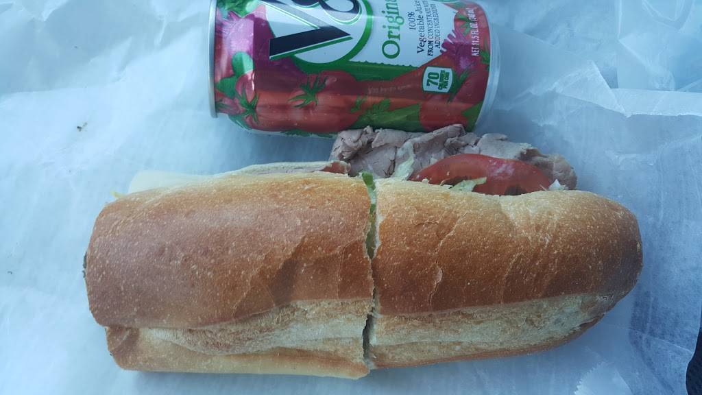 Peppinos Pizzeria & Deli | restaurant | 2942 PA-940, Pocono Summit, PA 18346, USA | 5708954453 OR +1 570-895-4453