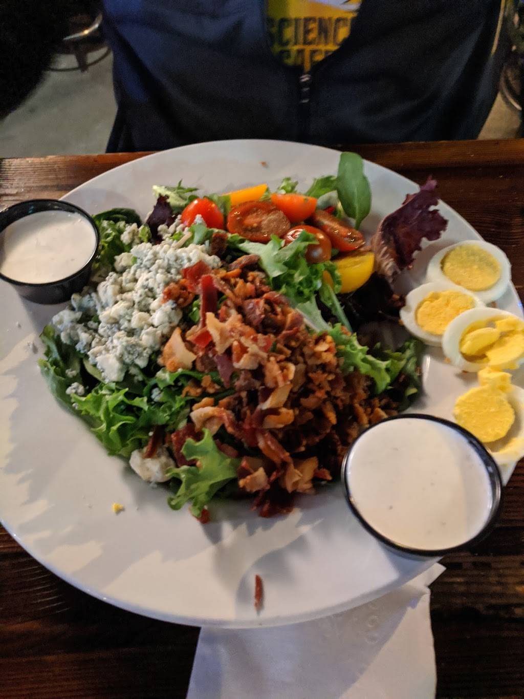 The Session Room | restaurant | 812 N 14th St, Omaha, NE 68102, USA | 4023424393 OR +1 402-342-4393