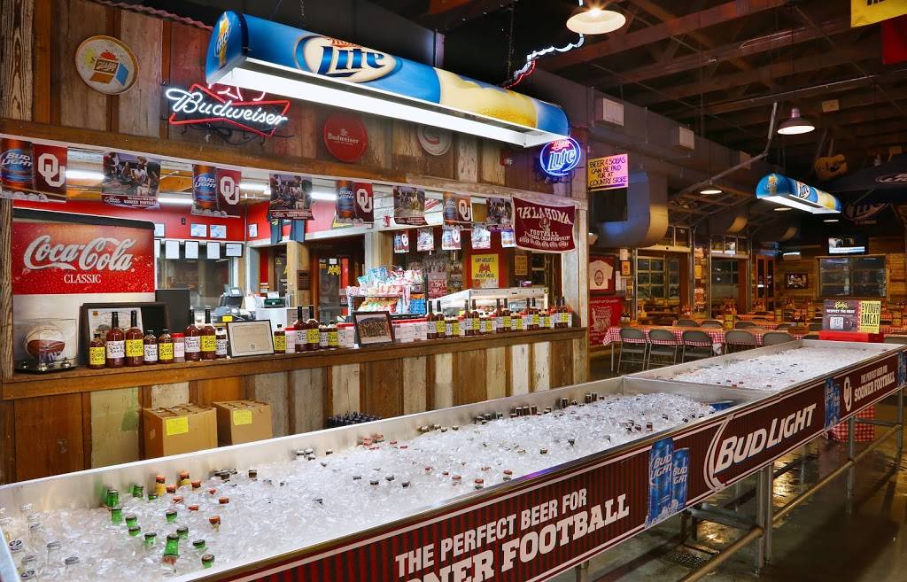 Rudys "Country Store" and Bar-B-Q | restaurant | 3450 Chautauqua Ave, Norman, OK 73072, USA | 4053070552 OR +1 405-307-0552