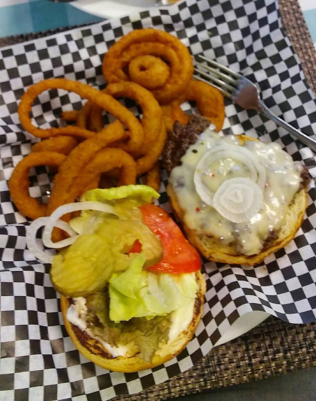 Southern Comfort Cafe and Brick Oven | restaurant | 801 Spring Lake Dr, Trafalgar, IN 46181, USA | 3178784003 OR +1 317-878-4003