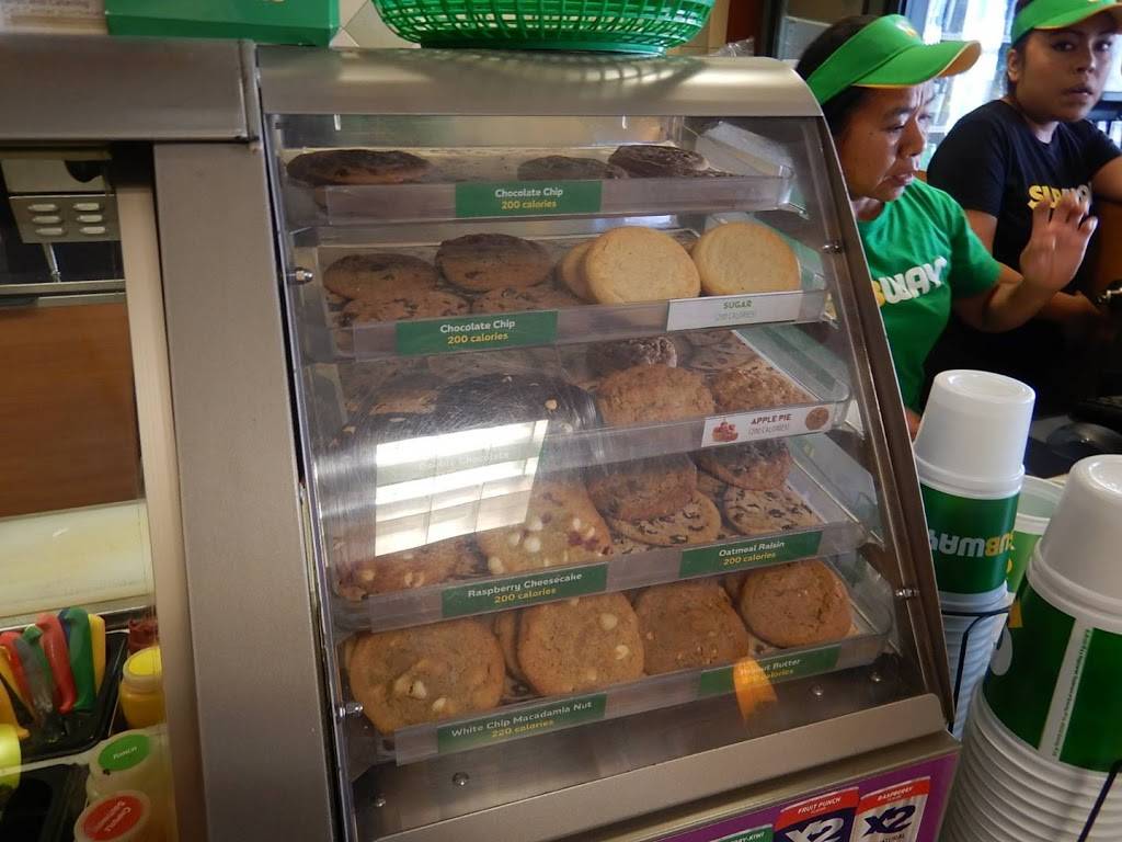 Subway Restaurants | restaurant | 3895 Overland Ave, Culver City, CA 90232, USA | 3102870790 OR +1 310-287-0790