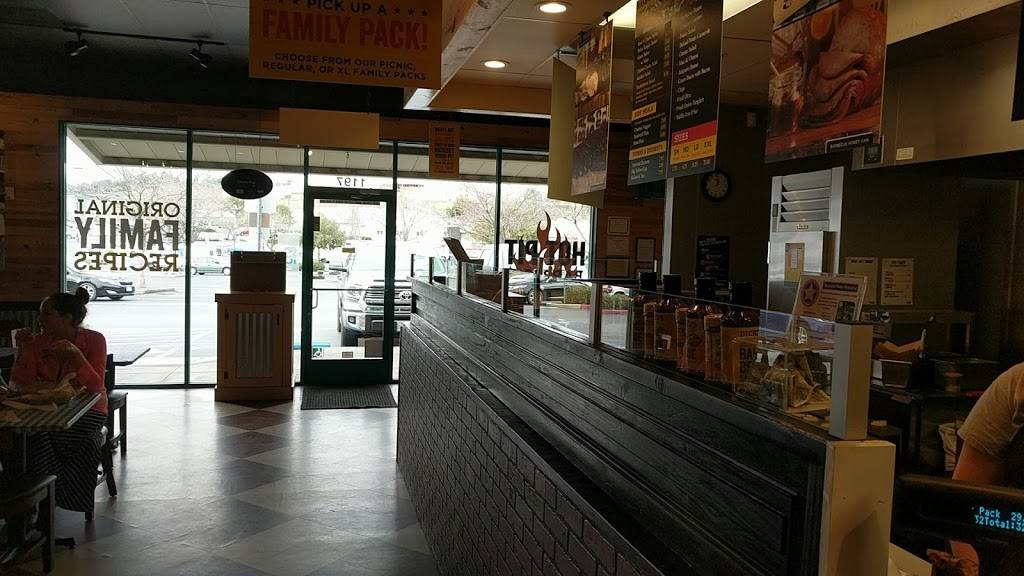 Dickeys Barbecue Pit | restaurant | 1197 Sanguinetti Rd, Sonora, CA 95370, USA | 2096773263 OR +1 209-677-3263