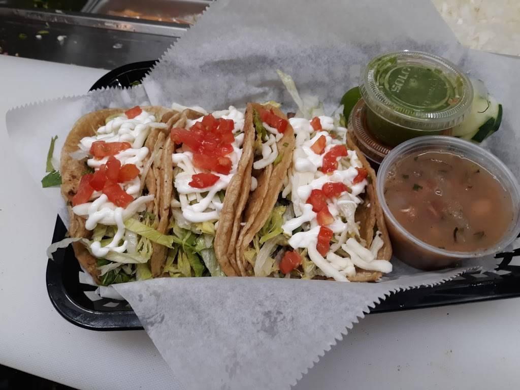 Taquitos Uruapan USA #2 | restaurant | 5832 N Dixie Dr, Dayton, OH 45414, USA | 9379186009 OR +1 937-918-6009