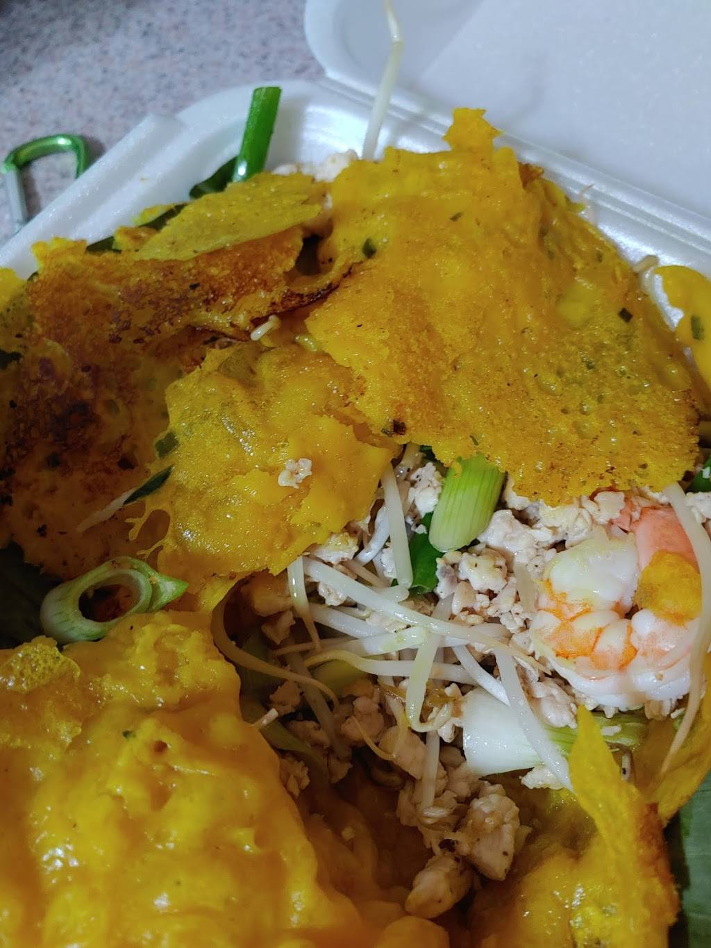 Thai Siri Restaurant | restaurant | 1036 E Schaumburg Rd, Streamwood, IL 60107, USA | 6308552001 OR +1 630-855-2001