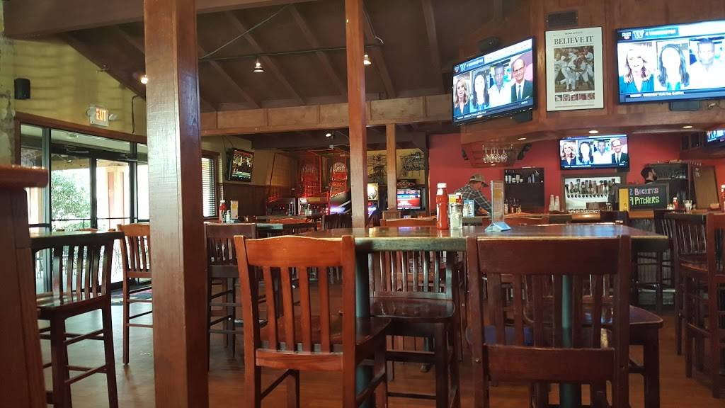 Kickin Chicken | restaurant | 1179 Sam Rittenberg Blvd, Charleston, SC 29407, USA | 8437665292 OR +1 843-766-5292