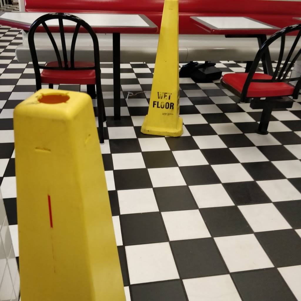 Burger King | restaurant | 3897 US-30, Latrobe, PA 15650, USA | 7245379755 OR +1 724-537-9755