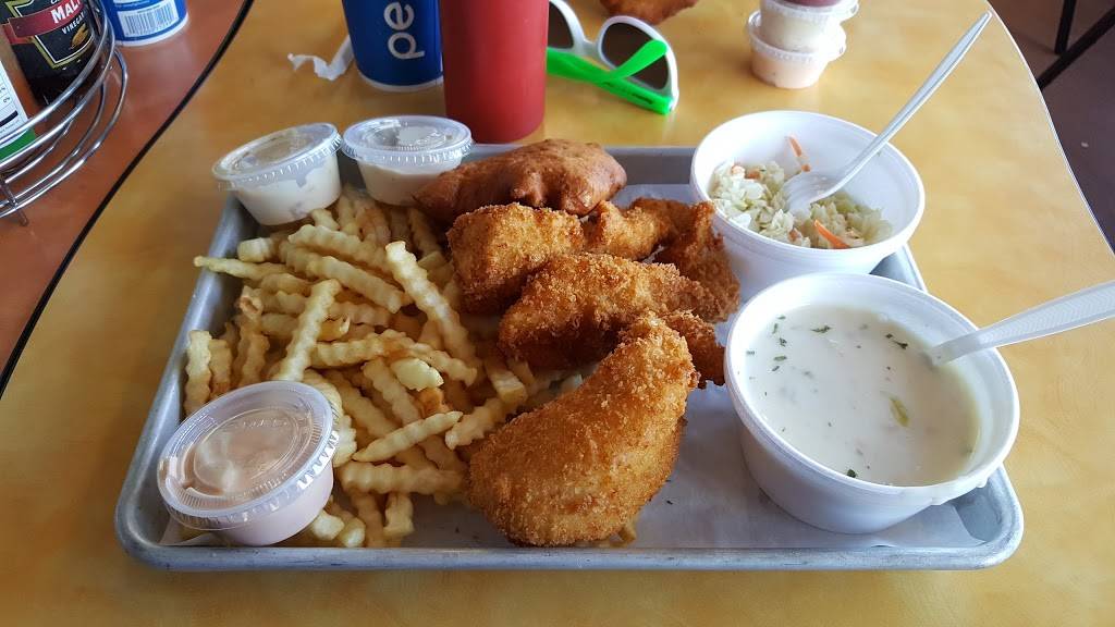 Moby Dick | restaurant | 788 Point Brown Ave NE, Ocean Shores, WA 98569, USA | 3602892777 OR +1 360-289-2777