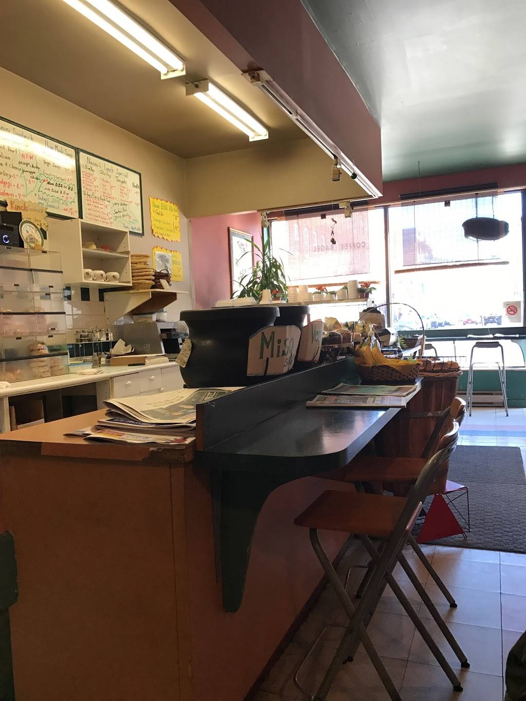 Naomi | restaurant | 112 Atlantic Ave, Toronto, ON M6K 1X9, Canada | 4165346385 OR +1 416-534-6385