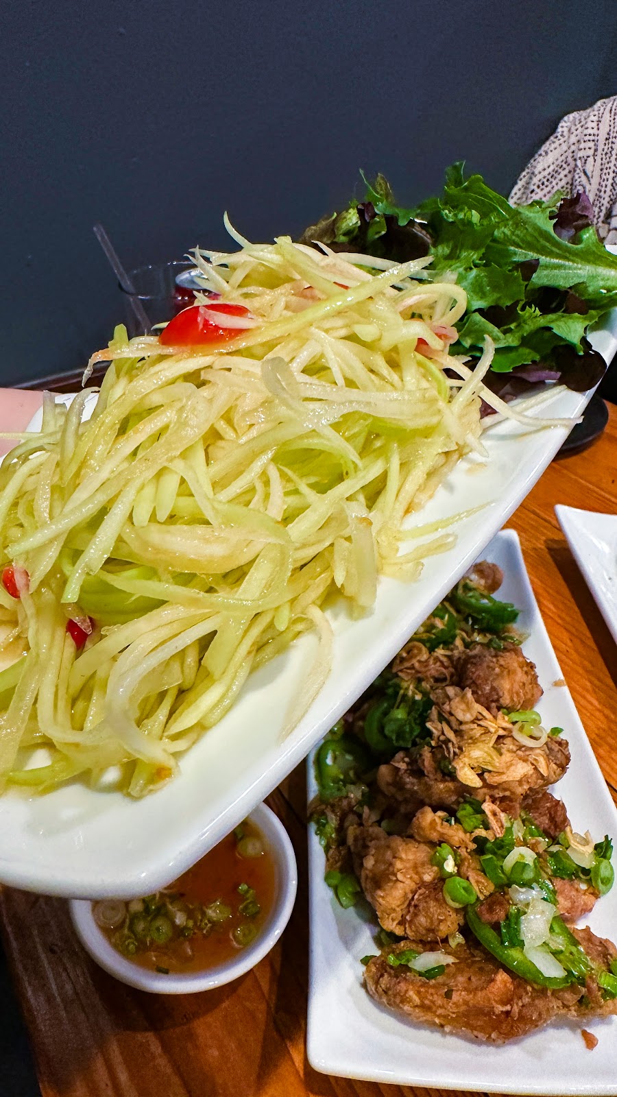 Thai 7 Bistro | restaurant | 215 W Birch St #2, Brea, CA 92821, USA | 7147846178 OR +1 714-784-6178