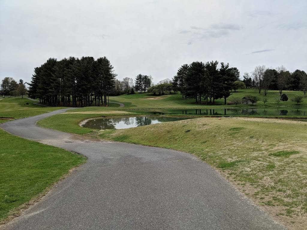 The Golf Club of Bristol | restaurant | 6045 Old Jonesboro Rd, Bristol, TN 37620, USA | 4236521700 OR +1 423-652-1700