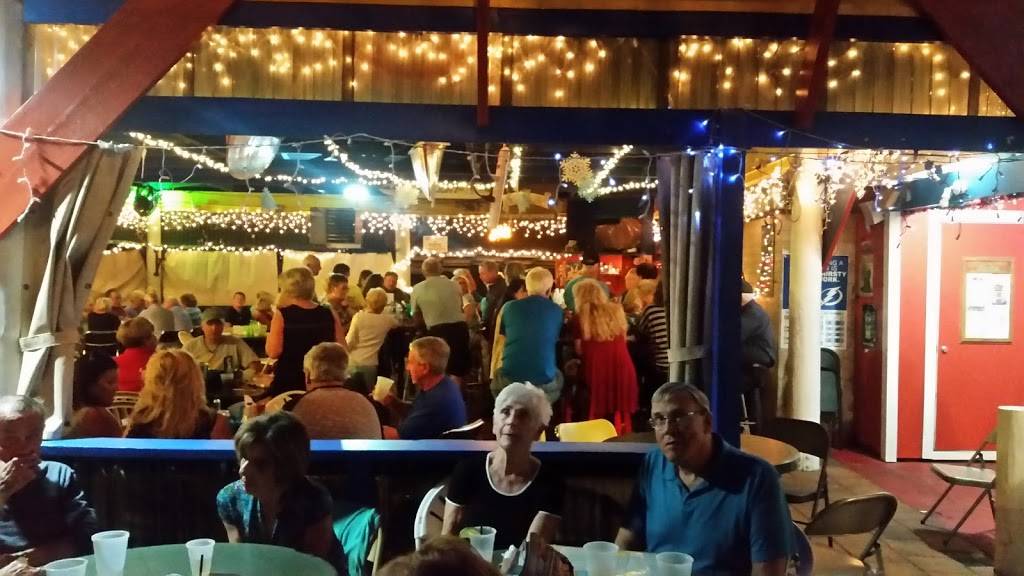 The Blue Parrott | restaurant | 85 Corey Cir, St Pete Beach, FL 33707, USA | 7273689619 OR +1 727-368-9619