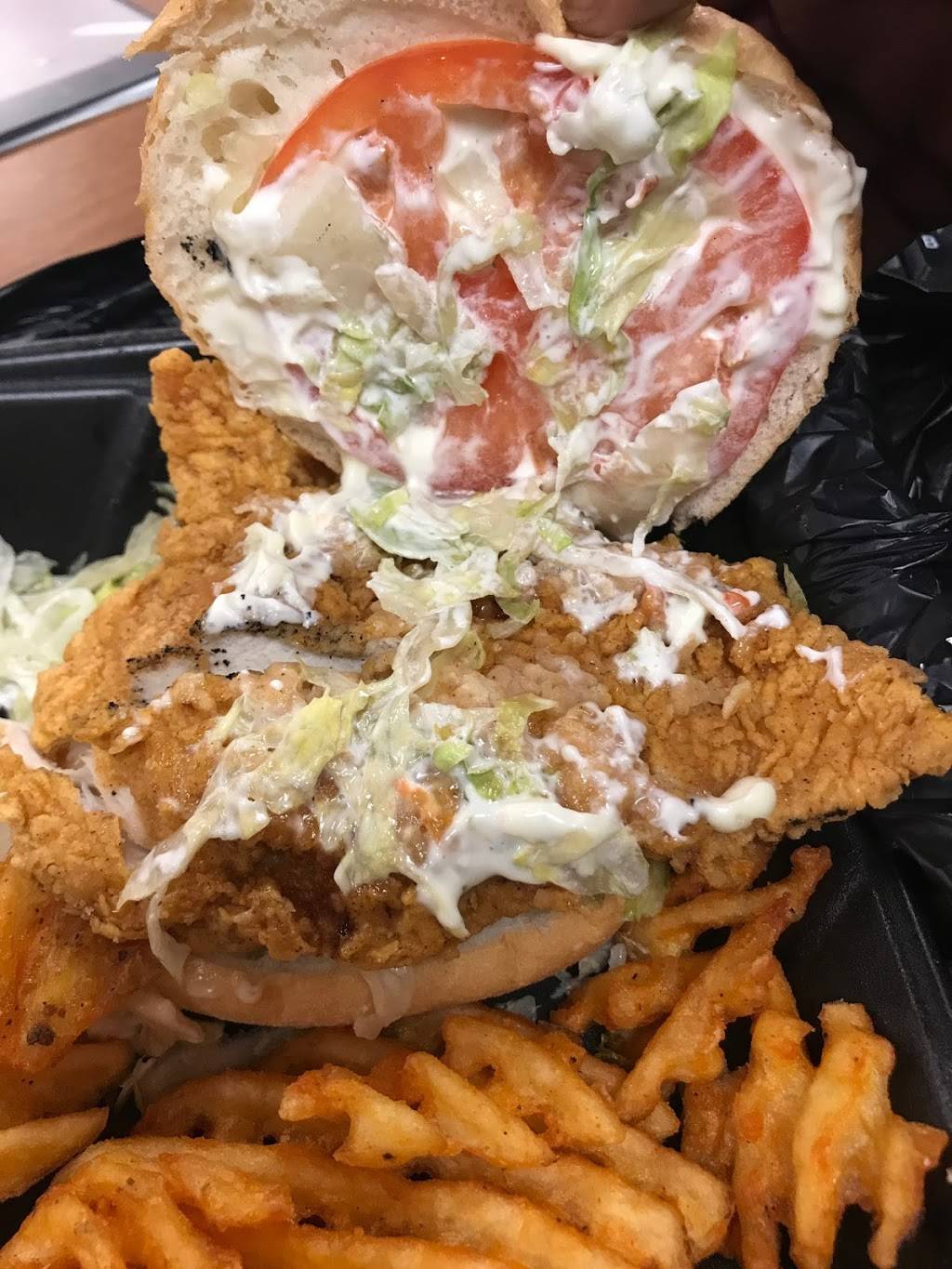 Wings Over Chicopee | restaurant | 1408 Memorial Dr, Chicopee, MA 01020, USA | 4135399464 OR +1 413-539-9464