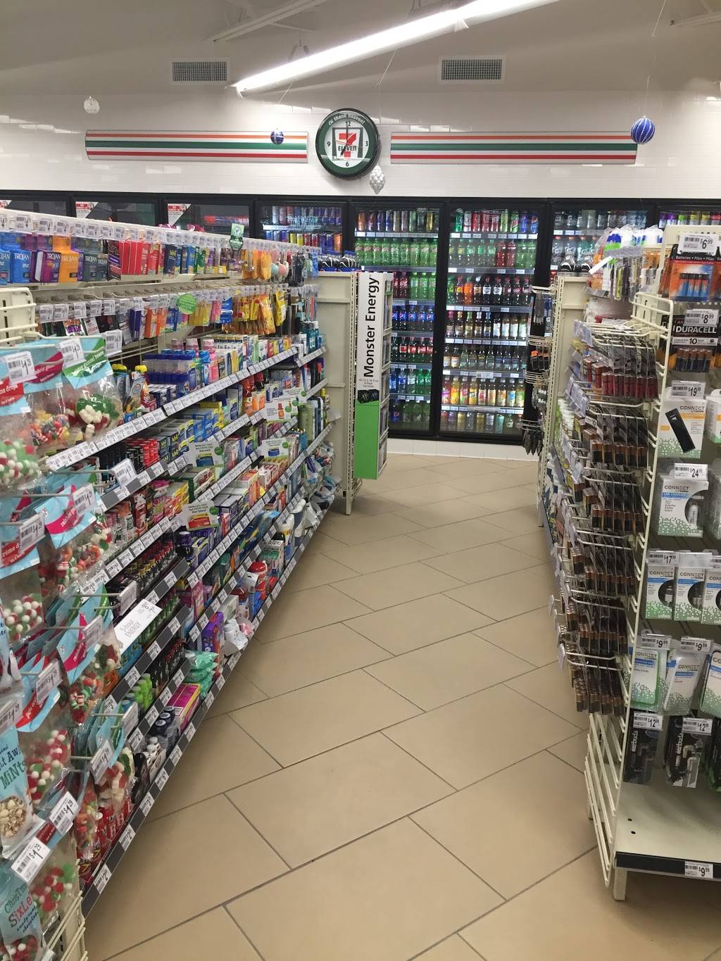 7-Eleven | bakery | 2456 Virginia Beach Blvd, Virginia Beach, VA 23454, USA | 7576007499 OR +1 757-600-7499