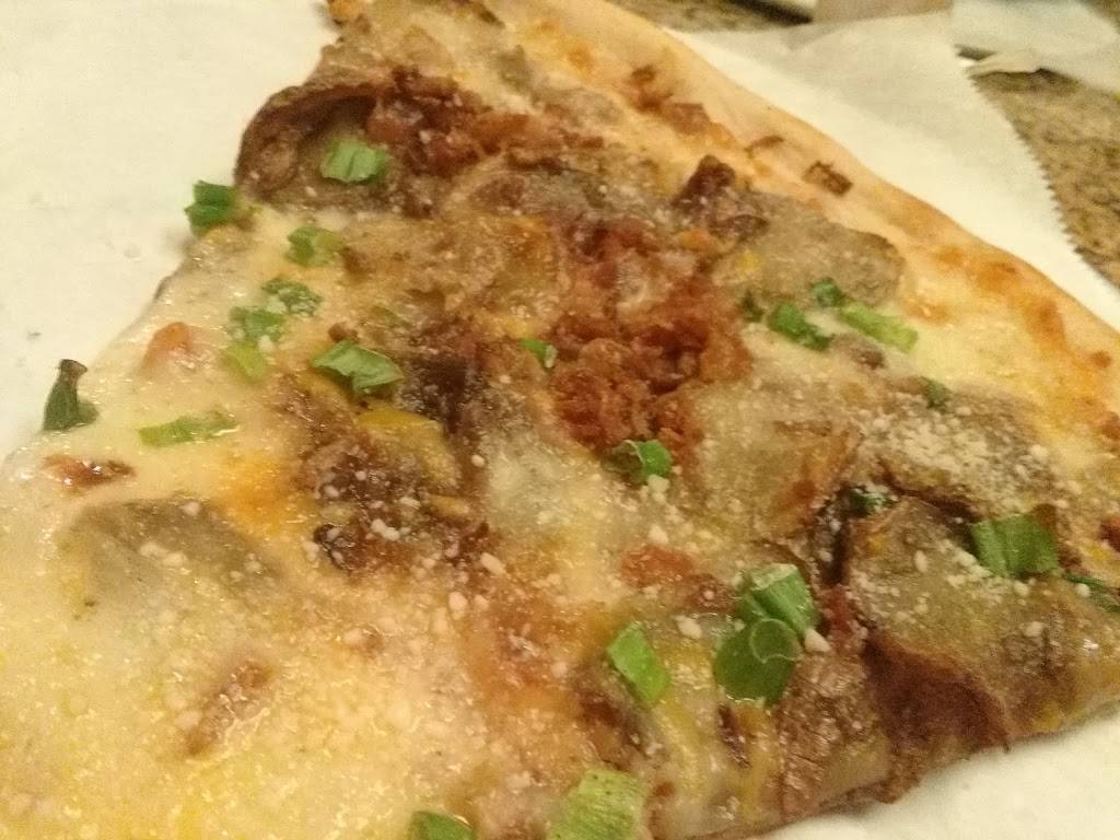 Illianos Ristorante and Pizzeria | restaurant | 404 S Main St, Middletown, CT 06457, USA | 8603465656 OR +1 860-346-5656