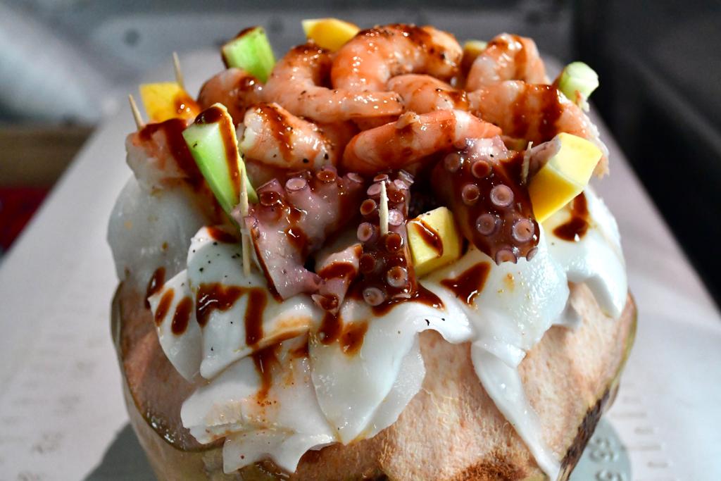 Mariscos Los Padrinos | restaurant | 19010 Valley Blvd, Bloomington, CA 92316, USA | 9514109782 OR +1 951-410-9782