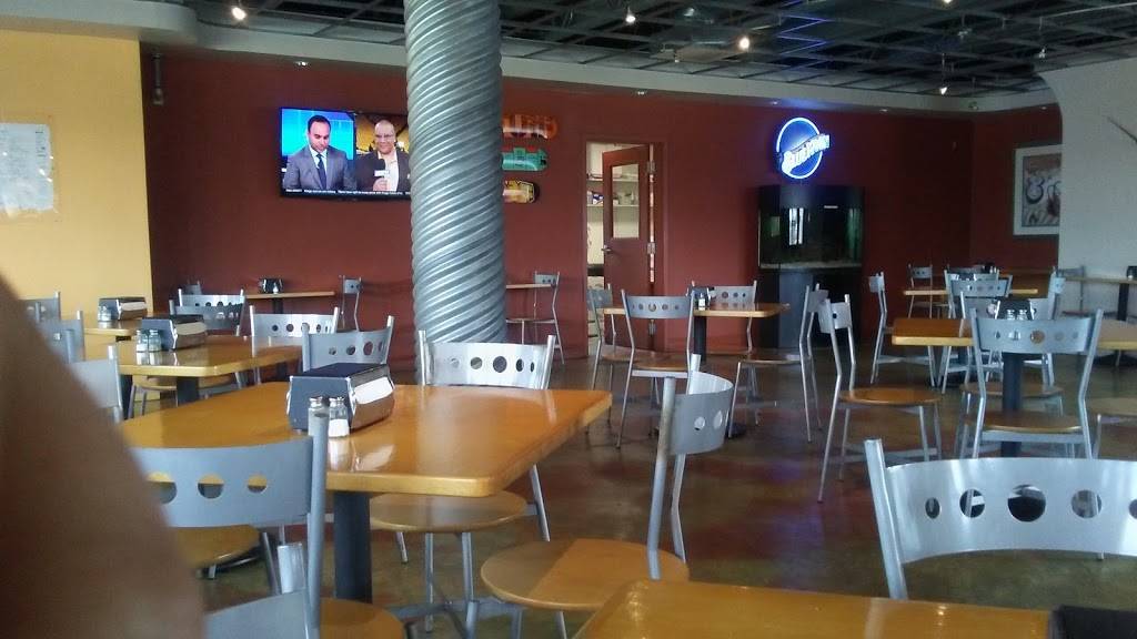 Monsoon Burger | restaurant | 321 Texas St, Fairfield, CA 94533, USA | 7074299888 OR +1 707-429-9888