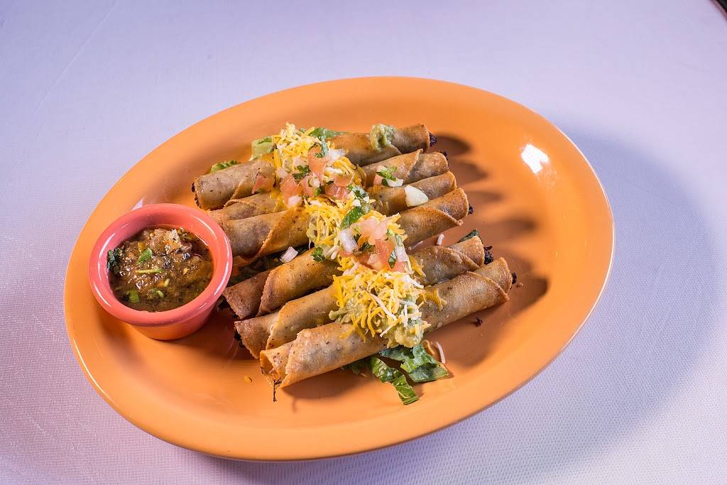 La Casa De Juana | restaurant | 1805 E Elliot Rd, Tempe, AZ 85284, USA | 4808200837 OR +1 480-820-0837