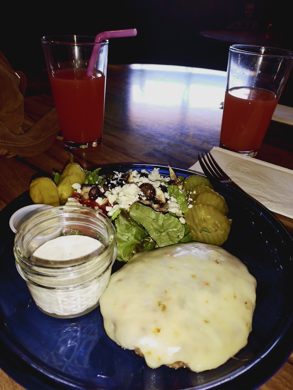 Rascals Bar & Grill | restaurant | 20275 Williams Hwy, Williams, OR 97544, USA | 5418469303 OR +1 541-846-9303