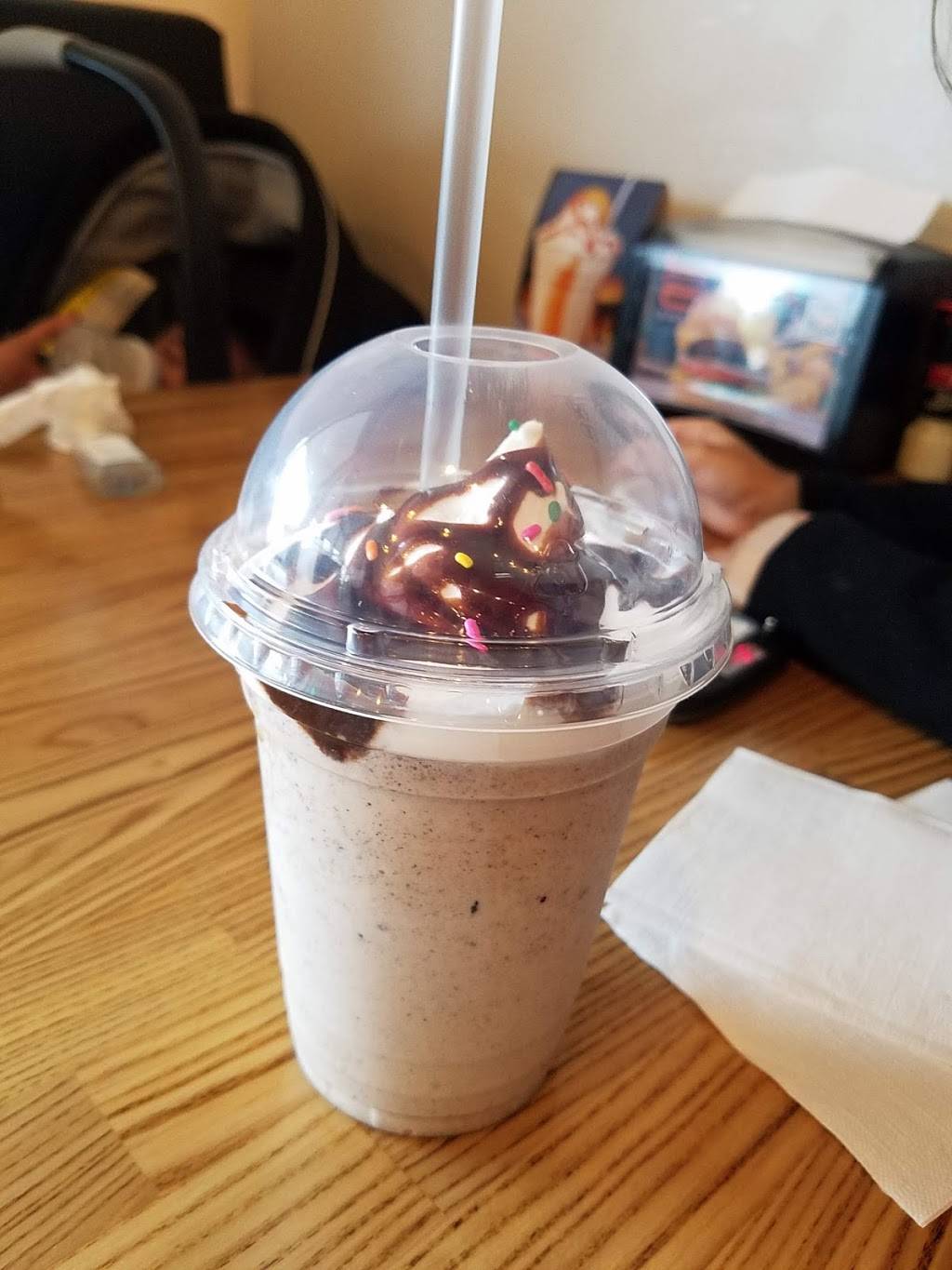 BurgerIM Gourmet Burgers | meal delivery | 8229 W Flagler St, Miami, FL 33144, USA | 7868705653 OR +1 786-870-5653