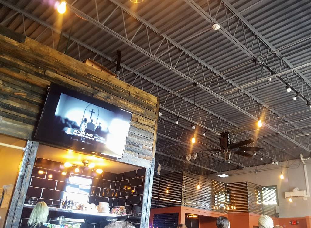 Chicks | restaurant | 1807 Washington Ave, Philadelphia, PA 19146, USA | 2155462233 OR +1 215-546-2233