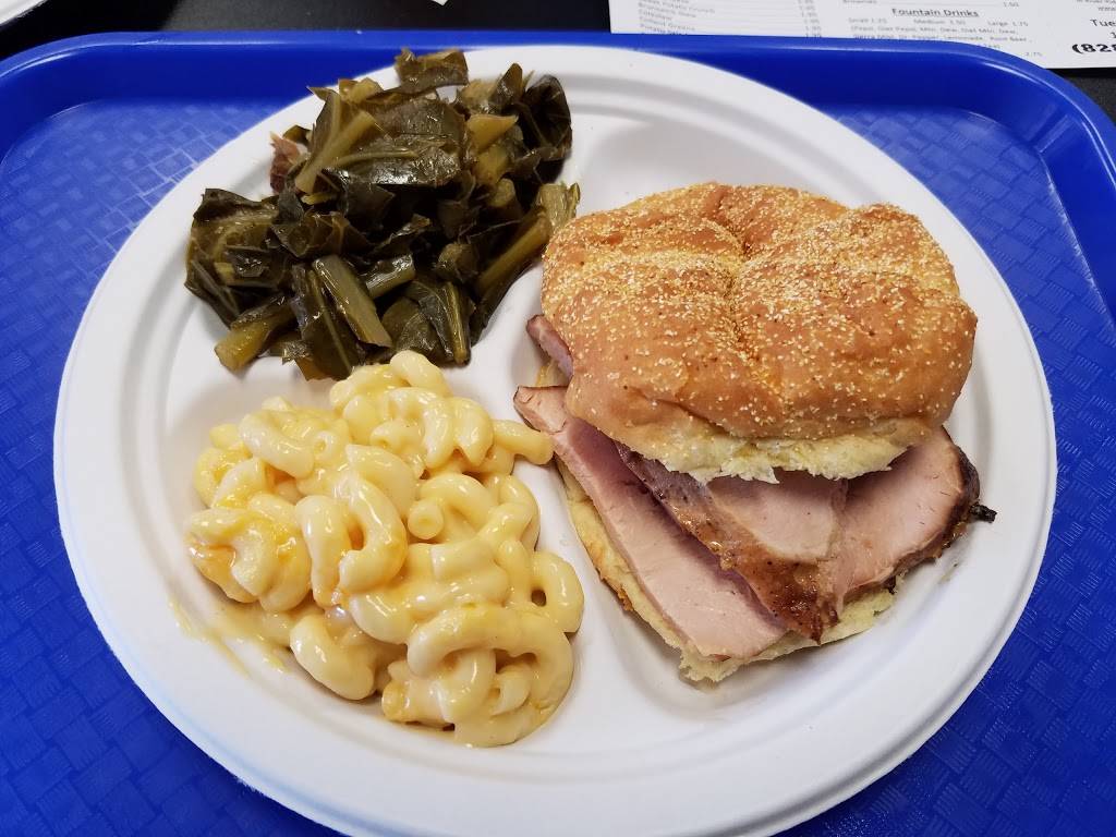 Black Bear BBQ | restaurant | 800 Fairview Rd, Suite C8, Asheville, NC 28803, USA | 8282981035 OR +1 828-298-1035