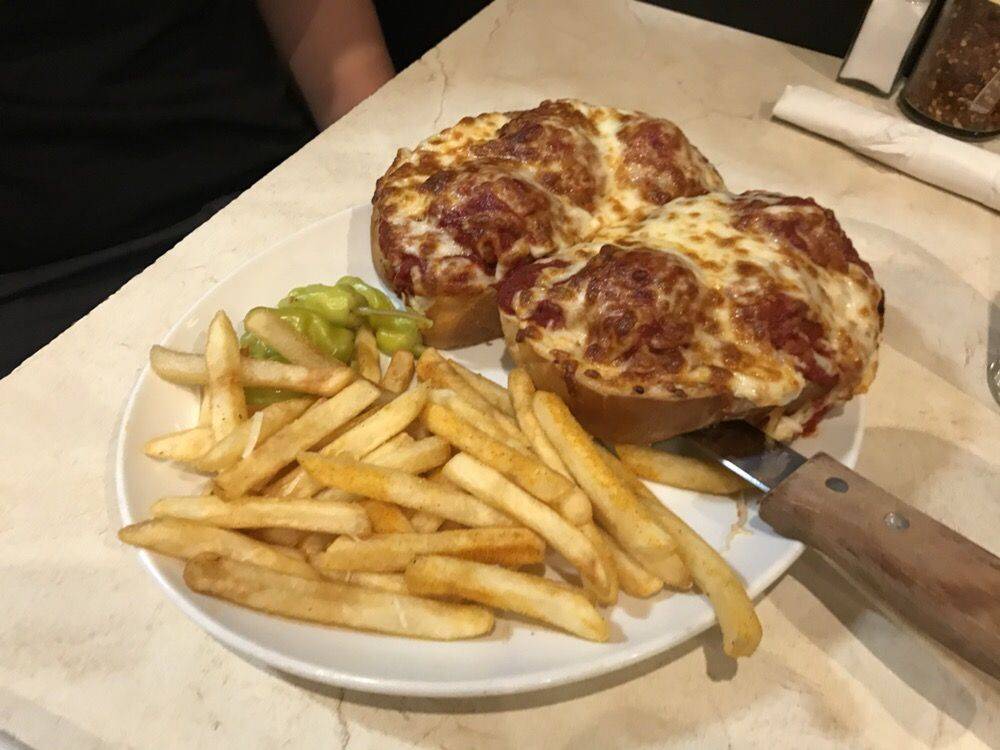 Donatellis | restaurant | 2692 Co Rd E East, St Paul, MN 55110, USA | 6517779199 OR +1 651-777-9199