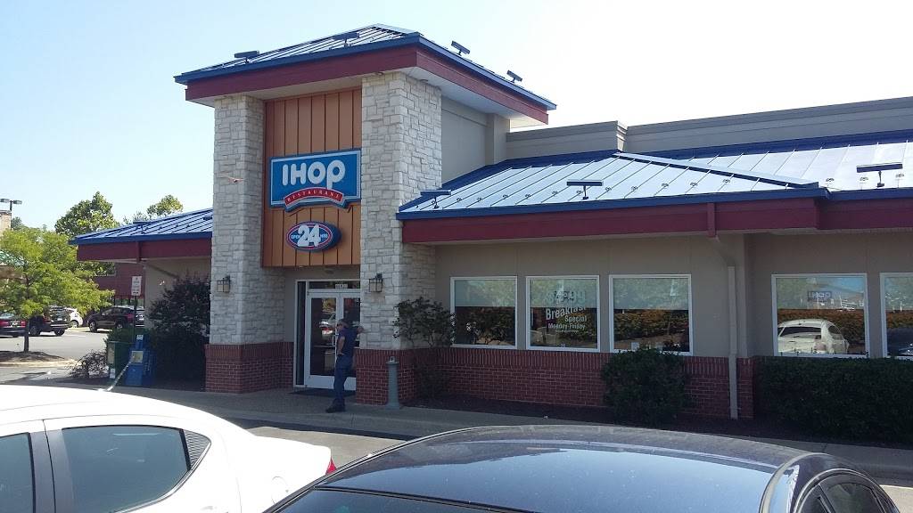 IHOP | restaurant | 46931 Cedar Lake Plaza, Sterling, VA 20164, USA | 7034215784 OR +1 703-421-5784