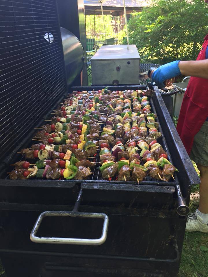 Mitchell Hill BBQ | restaurant | 50 N Main St, Rochester, NH 03867, USA | 6033322537 OR +1 603-332-2537