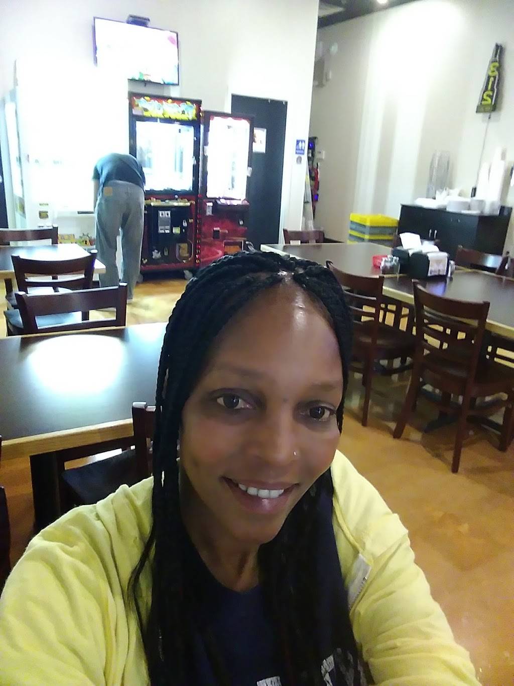 Krossroads Cafe & Tavern | restaurant | 4221 Pleasant Valley Rd, Virginia Beach, VA 23464, USA | 7574672890 OR +1 757-467-2890