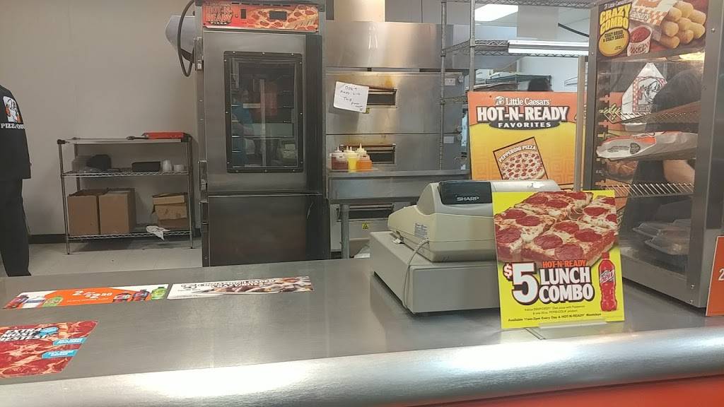 Little Caesars Pizza | meal takeaway | 1391 Ohio Pike, Amelia, OH 45102, USA | 5137527551 OR +1 513-752-7551
