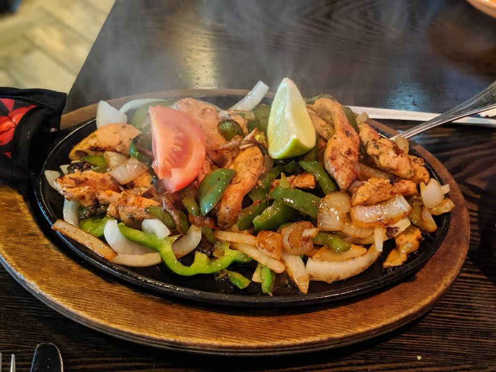 Old Santa Fe | restaurant | 592 McCaslin Blvd, Louisville, CO 80027, USA | 7208908456 OR +1 720-890-8456