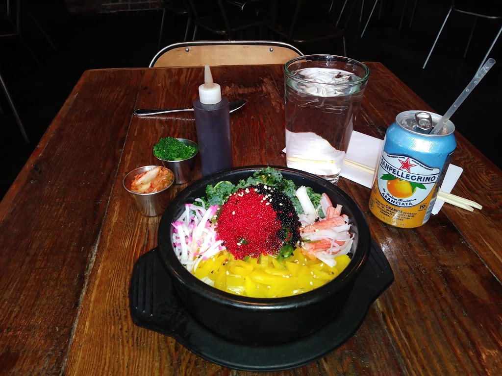 Den Den Café Asiana | restaurant | 161 Benefit St, Providence, RI 02903, USA | 4012705269 OR +1 401-270-5269