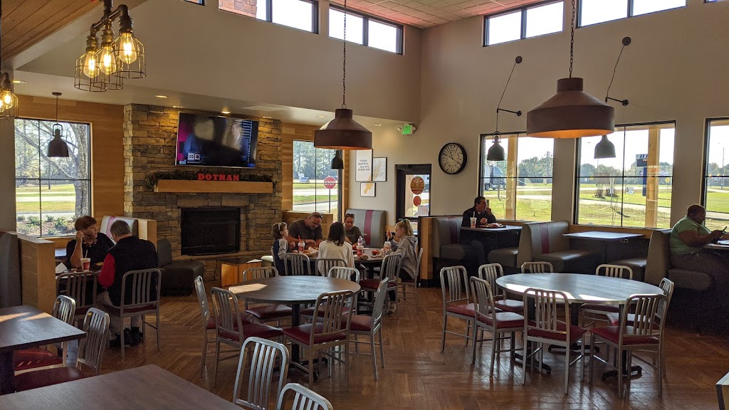 Jacks | restaurant | 3401 Reeves St, Dothan, AL 36303, USA | 3348287346 OR +1 334-828-7346