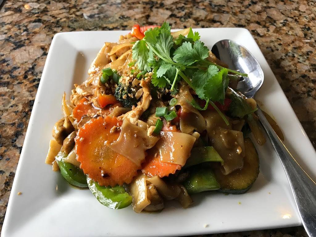 Thai Garden | restaurant | 27472 Portola Pkwy, Foothill Ranch, CA 92610, USA | 9497164422 OR +1 949-716-4422