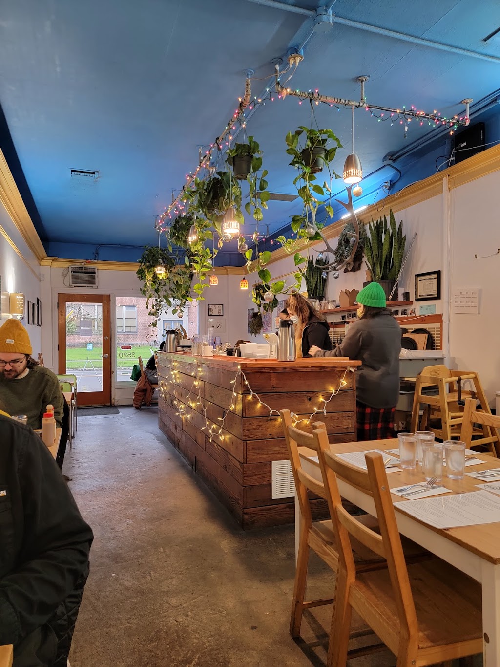 Little Griddle | restaurant | 3520 NE 42nd Ave, Portland, OR 97213, USA | 5037527956 OR +1 503-752-7956