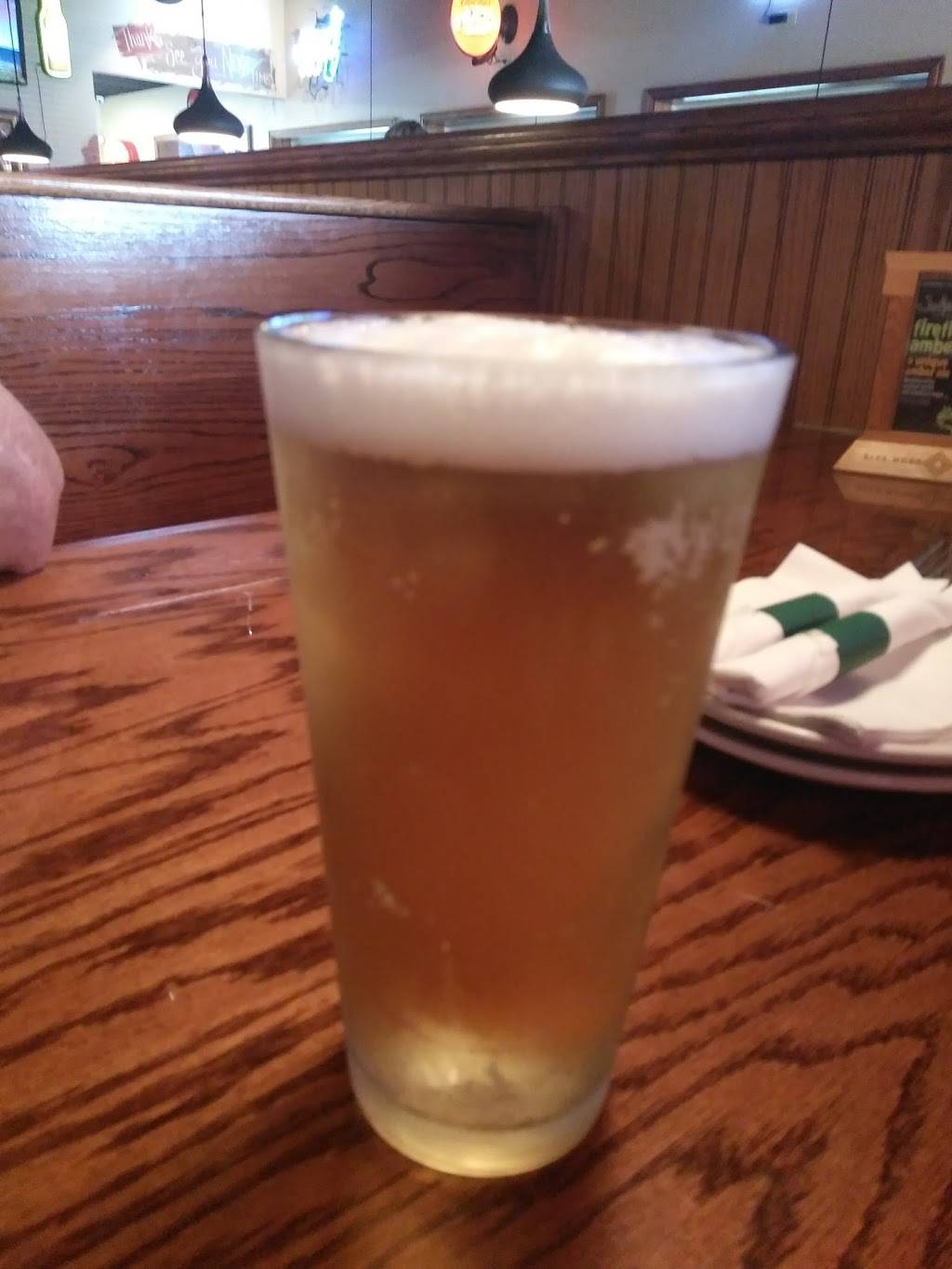 Foxs Pizza Den | restaurant | 500 E Main St, Pomeroy, OH 45769, USA | 7409929040 OR +1 740-992-9040