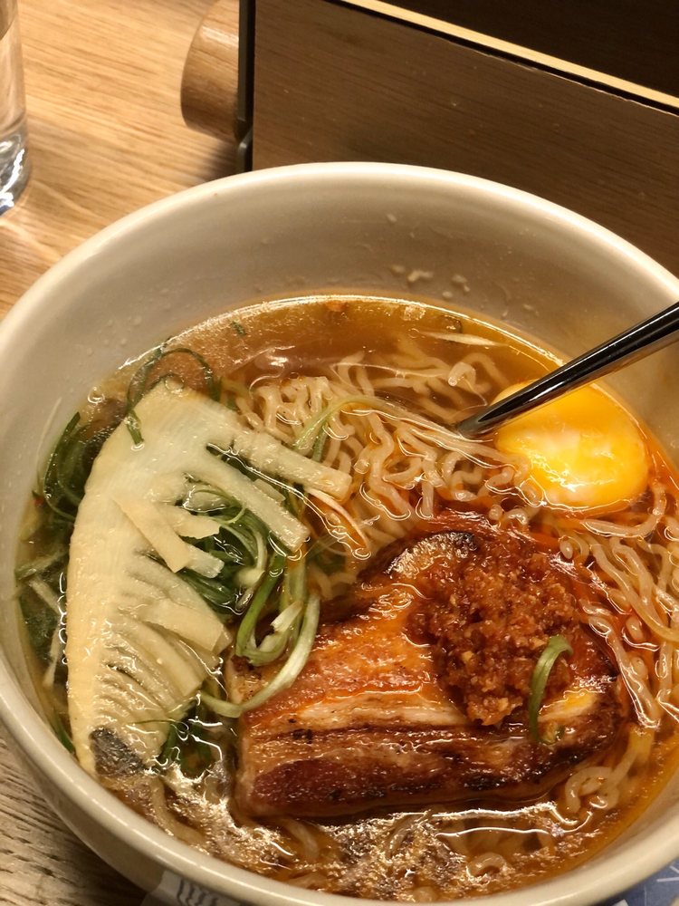 Momofuku Noodle Bar Uptown | restaurant | 10 Columbus Cir, New York, NY 10019, USA | 6469188752 OR +1 646-918-8752