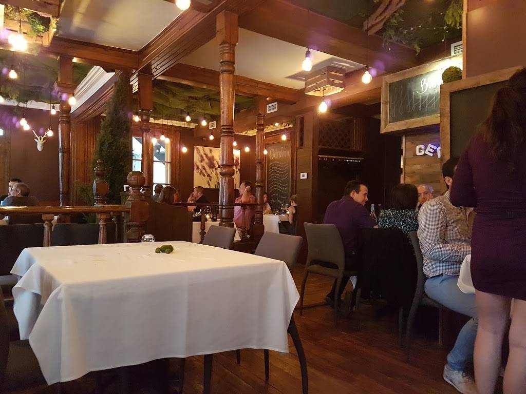 Le Géraldine | restaurant | 163 Rue Saint-Eustache, Saint-Eustache, QC J7R 2L5, Canada | 4504724441 OR +1 450-472-4441