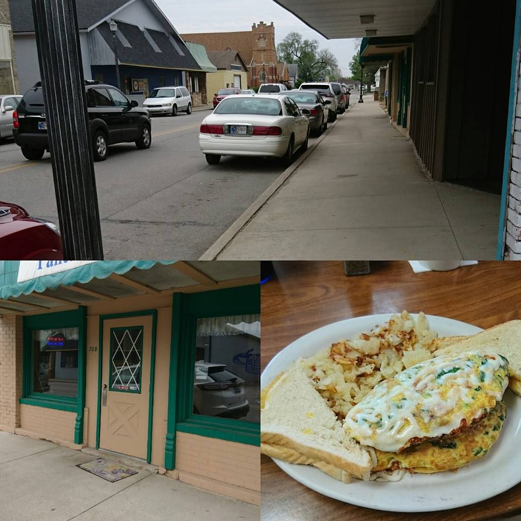 Blueberry Pancake House | restaurant | 104 E South St, Monroeville, IN 46773, USA | 2606236000 OR +1 260-623-6000