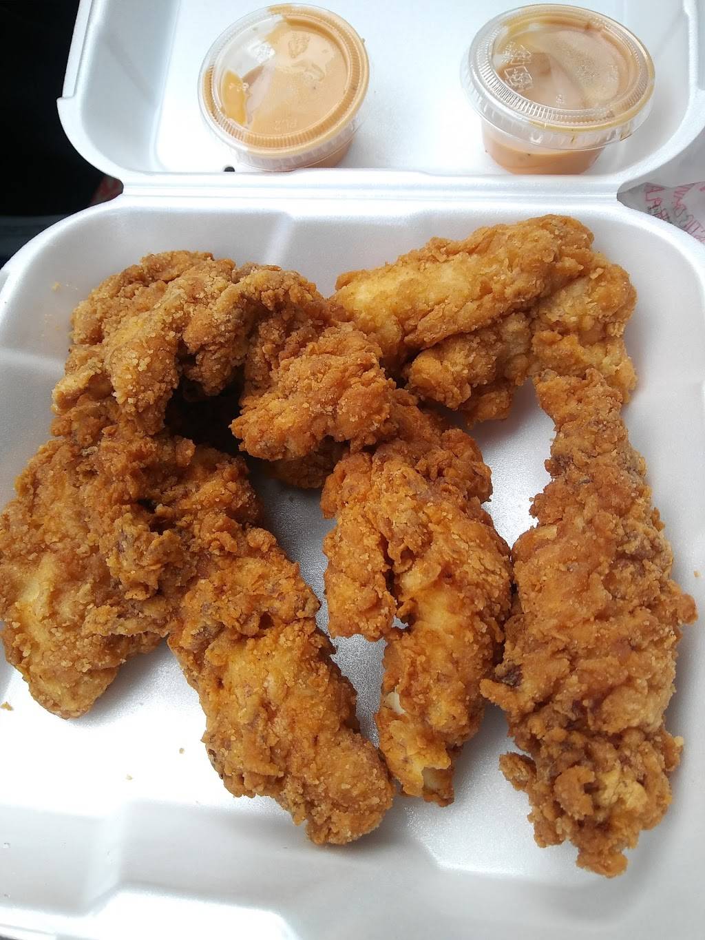 Bee-Gees | restaurant | 1105 Baltimore Ave, Albertville, AL 35950, USA | 2568789294 OR +1 256-878-9294