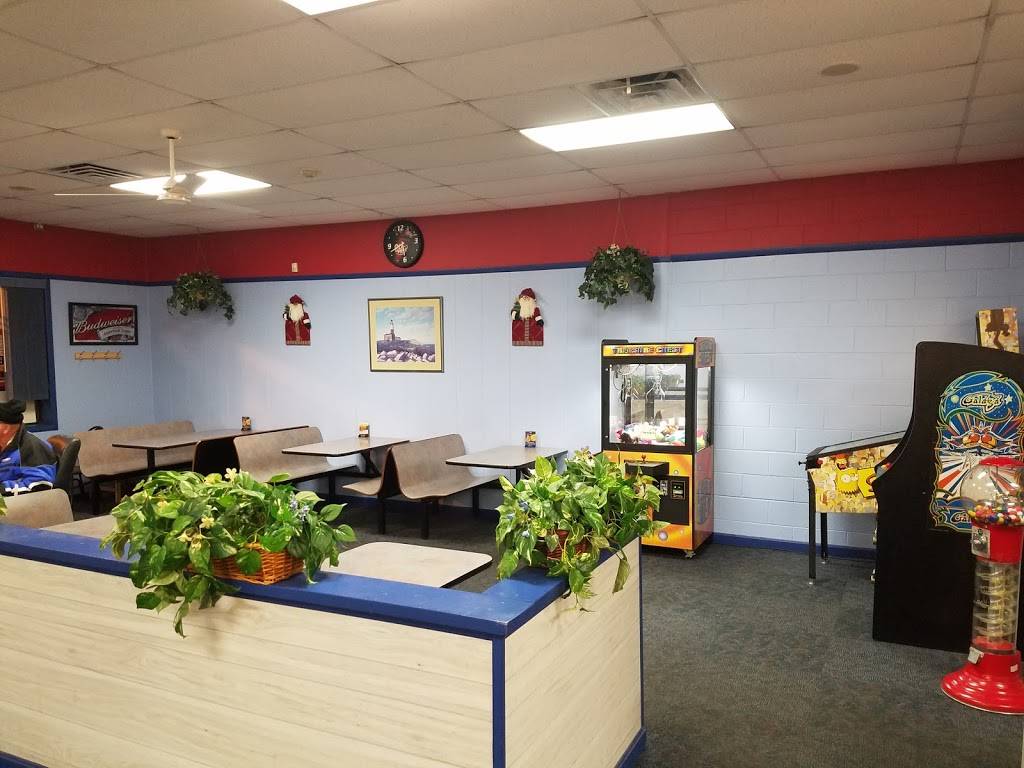 Brandos Pizza & Subs | restaurant | 116 Bridge St, Pelham, NH 03076, USA | 6036351599 OR +1 603-635-1599