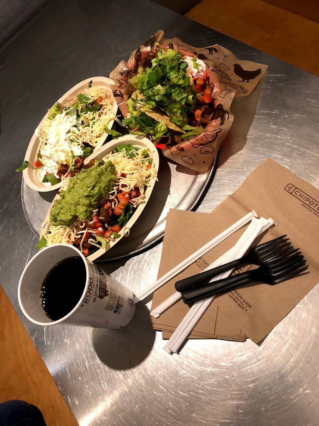 Chipotle Mexican Grill | restaurant | 4800 Baum Blvd, Pittsburgh, PA 15213, USA | 4126211993 OR +1 412-621-1993