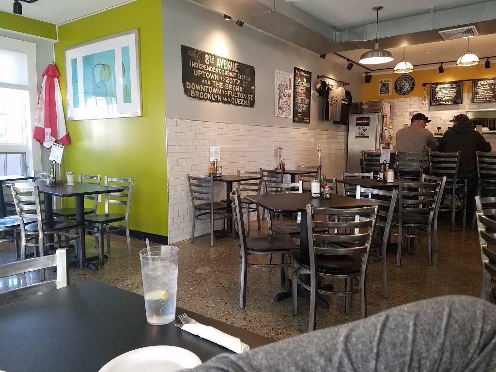 Bubbys NY Style Delicatessen | restaurant | 241 Hanover St, Portsmouth, NH 03801, USA | 6033738981 OR +1 603-373-8981