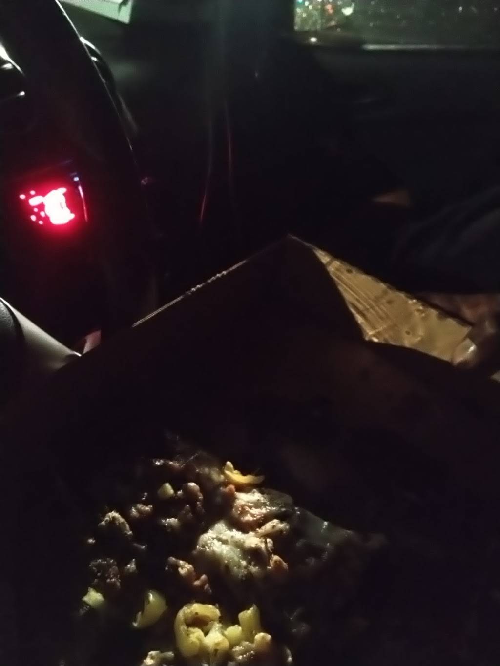 Snack shack | restaurant | 2405 N Harding St, Indianapolis, IN 46208, USA | 3174931478 OR +1 317-493-1478