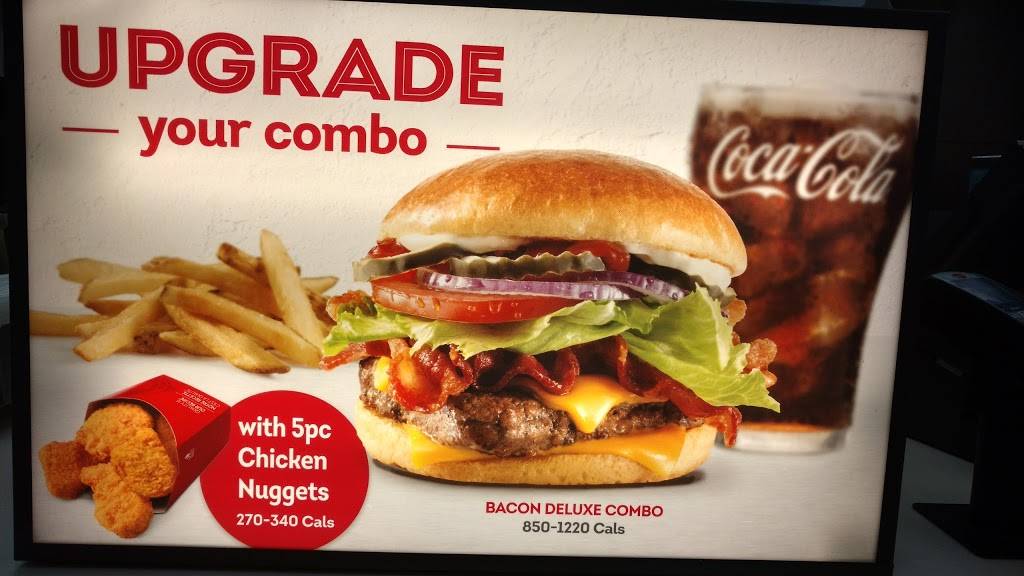Wendys | restaurant | 4055 Carling Ave, Kanata, ON K2K 2A4, Canada | 6138013913 OR +1 613-801-3913