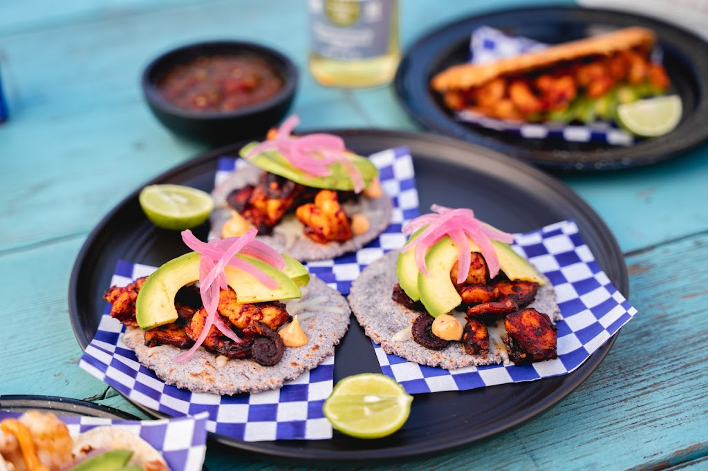 La Cruda Seafood | restaurant | 803 4th ave, D St, San Luis, AZ 85349, USA | 9284882773 OR +1 928-488-2773